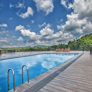 Oak Ray Regency Hotel